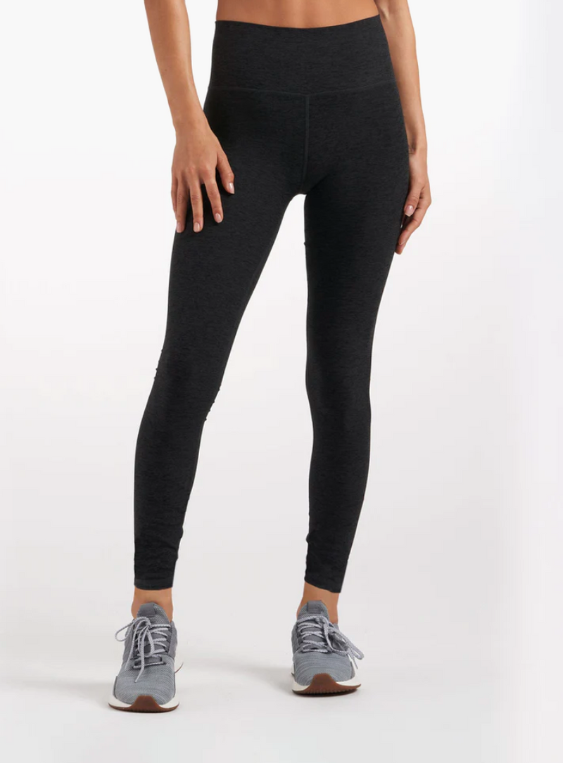 Clean Elevation Legging