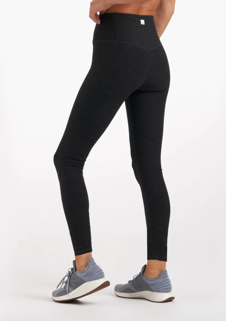 Clean Elevation Legging