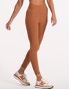 Clean Elevation Legging