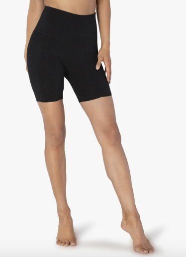 Front view of the Beyond Yoga Spacedye Biker Short in Darkest Night