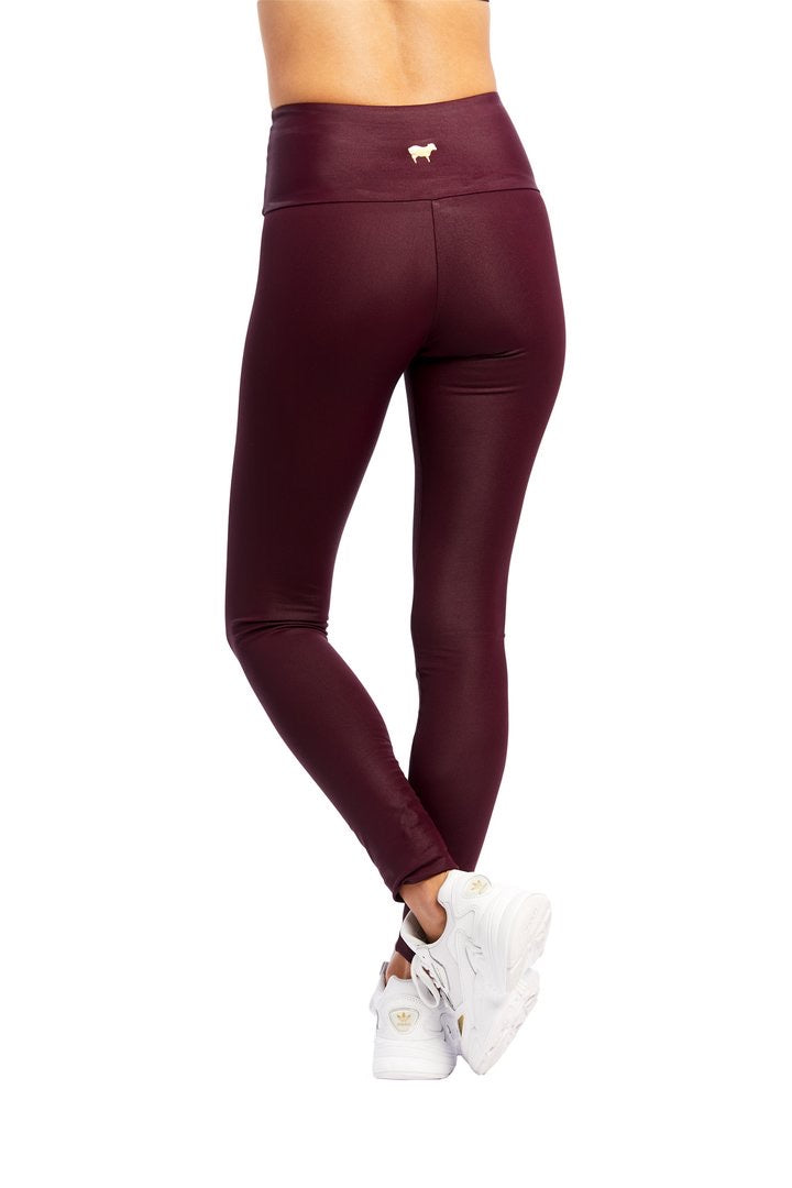 Back view of the Goldsheep Long Legging - Wet Maroon Shine 